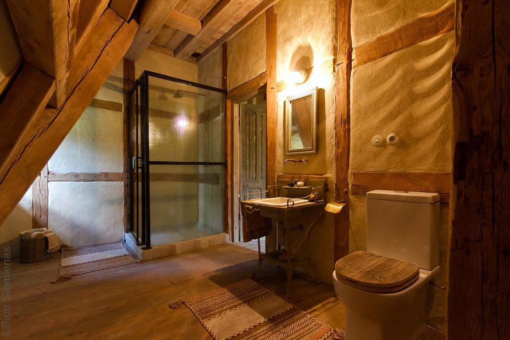 Dwor Dawidy Bed & Breakfast Mlynary Room photo
