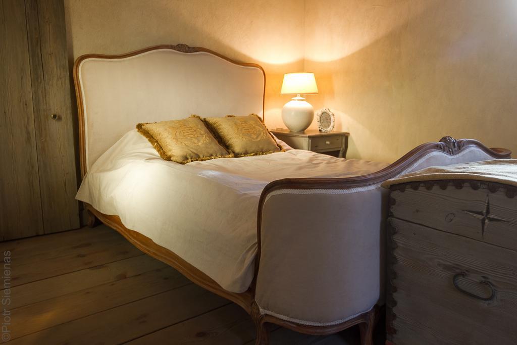 Dwor Dawidy Bed & Breakfast Mlynary Room photo